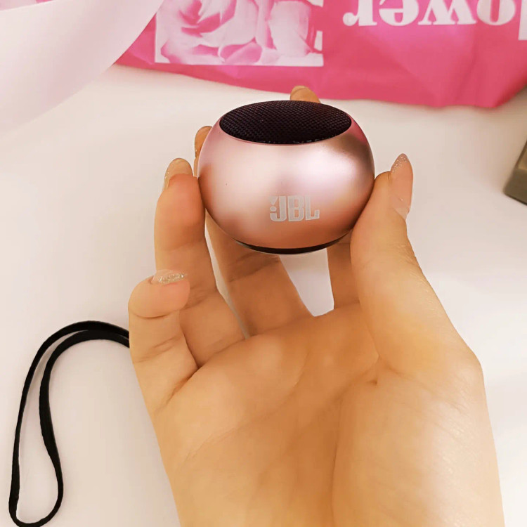 اسپیکر بلوتوثی قابل حمل JBL